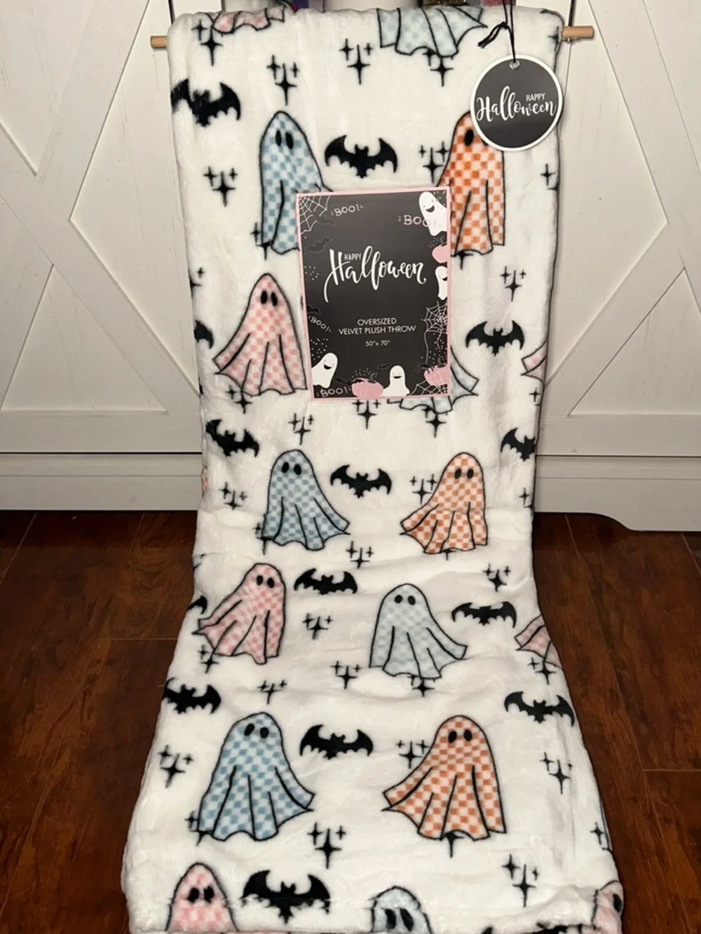 Halloween Pastel Checkered Ghost Plush Throw Blanket